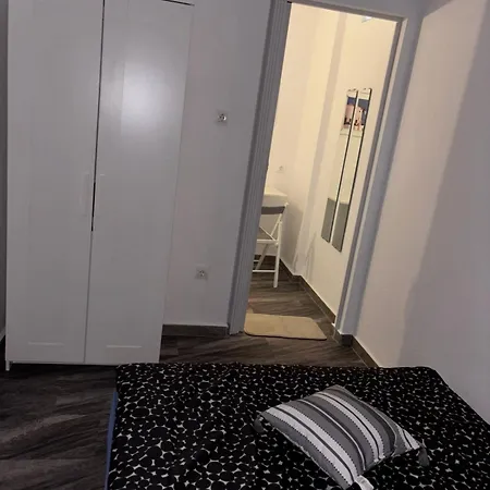 Ap Mehaniona Apartment