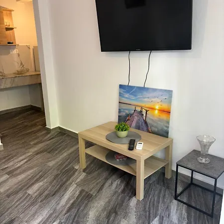 Michaniona Apartment 尼亚米卡尼奥纳