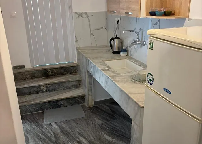 Michaniona Apartment 公寓